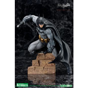 DC COMICS  BATMAN ARKHAM CITY ARTFX+ STATUE