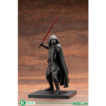 STAR WARS KYLO REN ARTFX+