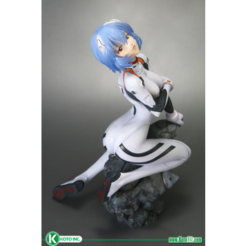 NEON GENESIS EVANGELION REI AYANAMI PLUG SUIT VER. :RE