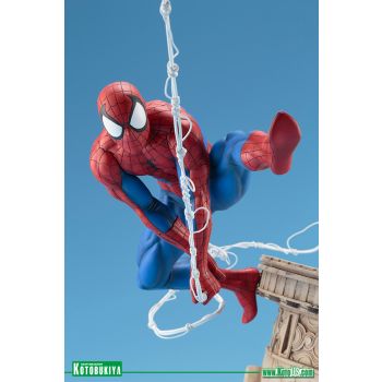 MARVEL UNIVERSE SPIDER‐MAN WEBSLINGER ARTFX