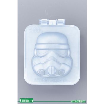 STAR WARS STORMTROOPER BOILED EGG SHAPER 