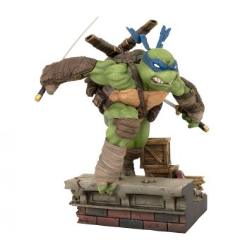 TEENAGE MUTANT NINJA TURTLE GALLERY LEONARDO PVC STATUE