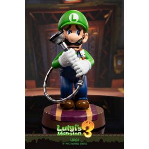 LUIGI'S MANSION 3 – LUIGI 9" PVC STATUE