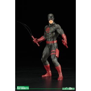 THE DEFENDERS SERIES DAREDEVIL BLACK SUIT ARTFX+