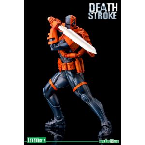 DC COMICS DEATHSTROKE NEW 52 ARTFX STATUE