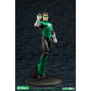 DC UNIVERSE GREEN LANTERN ARTFX STATUE 