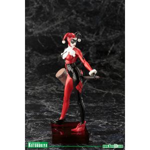 DC UNIVERSE HARLEY QUINN ARTFX+ STATUE