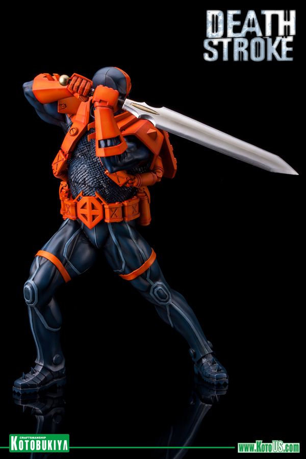 DC COMICS DEATHSTROKE NEW 52 ARTFX STATUE - Kotous Store
